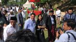 Momen Erick Thohir Salat Idul Adha di Hong Kong