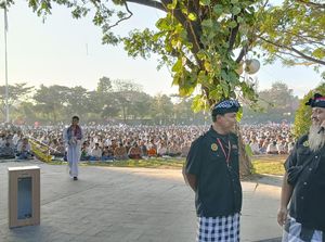 Pecalang Jaga Rumah Warga & Pelaksanaan Salat Id di Lampung