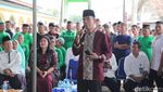 Tumpah Ruah Warga Bangka Tonton Penyembelihan Sapi Kurban Jokowi