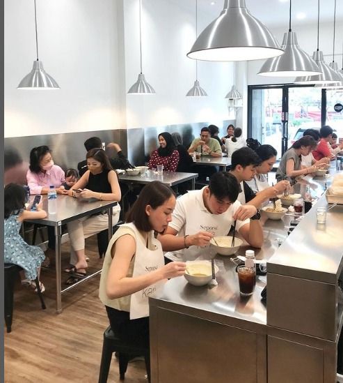 Seporsi mie kari ditiru Viral! Restoran Seporsi Mie Kari Ditiru Nyaris 100%, Ini Tanggapan Pemiliknya
