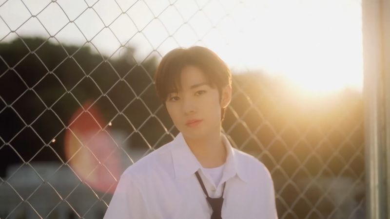 SM Entertainment memperkenalkan SM Rookies bernama Yushi yang dikabarkan bakal jadi calon member baru NCT.