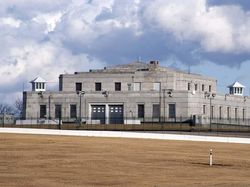 10 Tempat Rahasia Amerika yang Tak Boleh Didatangi Orang Biasa