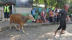 Umat Muslim di Bekasi Laksanakan Pemotongan Hewan Kurban