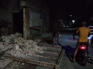 Dampak Gempa Bantul, Taman Budaya Gunungkidul-Pasar Wonosari Rusak