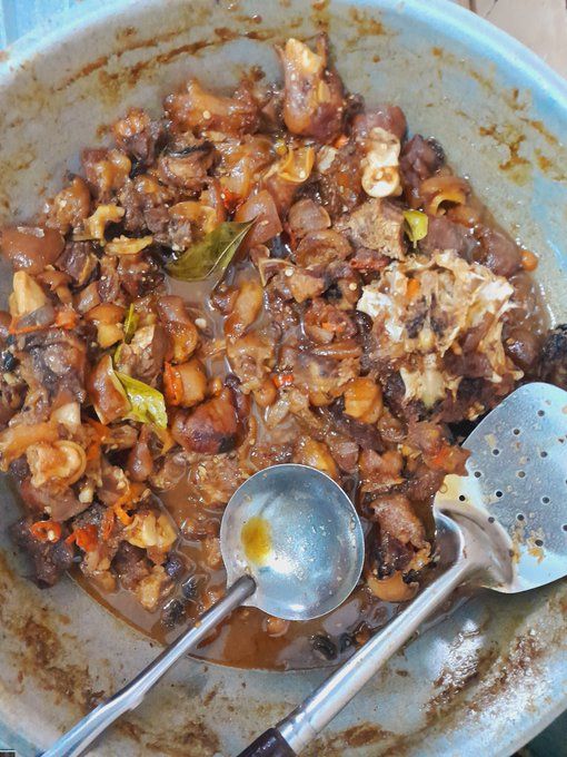 Begini Pengalaman Makan Kepala Kambing, Dibuat Oseng Mercon hingga Rica-rica