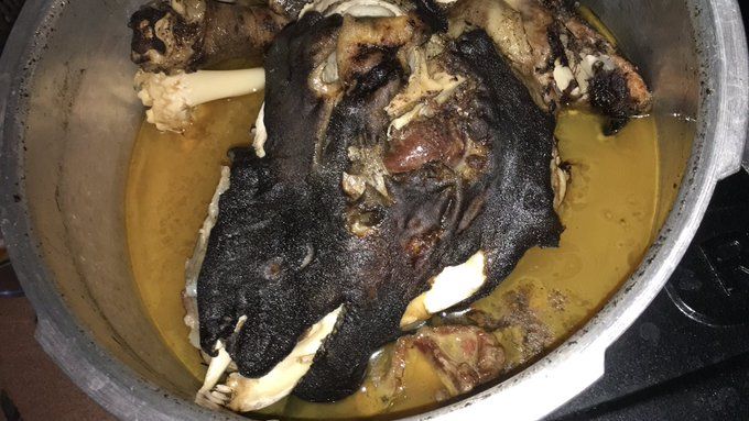 Begini Pengalaman Makan Kepala Kambing, Dibuat Oseng Mercon hingga Rica-rica