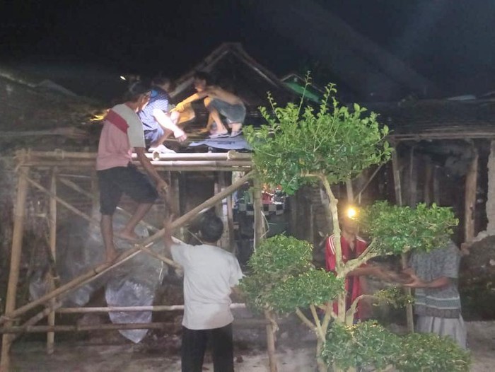 Gempa Bantul menyebabkan enam rumah di Kabupaten Kebumen, Jawa Tengah, rusak ringan, Jumat (30/6/2023) malam.