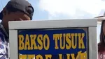 10 Promosi Kocak yang Dilakukan Pedagang Makanan Keliling