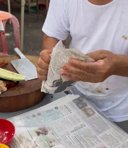 Jual Nasi Ayam Rp 12 Ribu, Penjual Ini Dikritik karena Tak Higenis