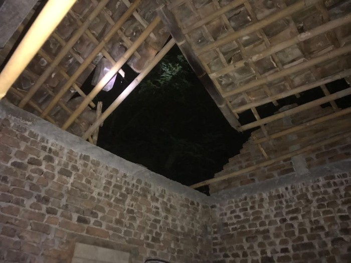 Kerusakan atap bangunan di Sleman, DIY, imbas gempa Bantul pada Jumat (30/6/2023) malam.