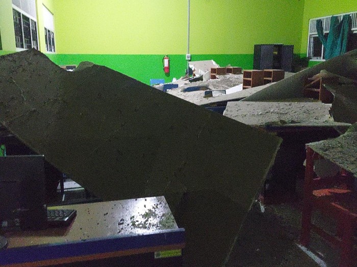 Kerusakan di SMKN 1 Pracimantoro, Wonogiri, imbas gempa Bantul, Jumat (30/6/2023) malam.