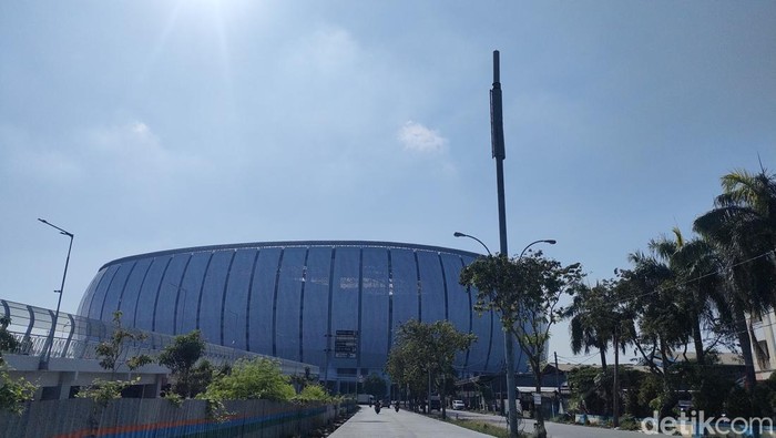 Kondisi akses jalan hingga angkutan umum menuju JIS (Dwi/detikcom).