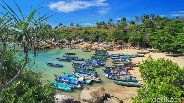 Pantai Turun Aban di Bangka Pantai Turun Aban di Bangka