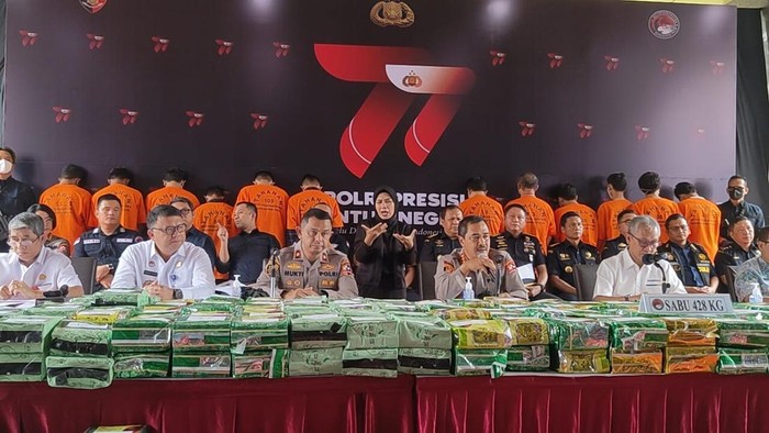 Pengungkapan Peredaran 428 Kg Sabu-162 Ribu Ekstasi