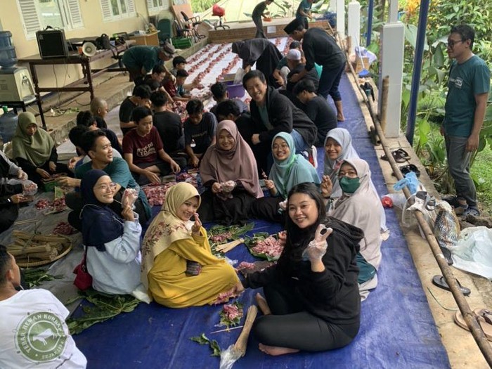 Pinjam Yuk kurban