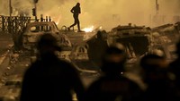 Lebih dari 400 orang ditangkap Kepolisian Prancis menyusul unjuk rasa besar-besaran memprotes penembakan fatal oleh polisi yang menewaskan seorang remaja laki-laki berusia 17 tahun yang terekam kamera. AP Photo/Aurelien Morissard.