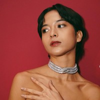 Penampilannya menuai pujian dari banyak netizen. Sebagian besar mengagumi kecantikan Putri Marino yang alami. “Cantiknya natural bgtt 🔥😍😍 SUKAAKKK,” puji netizen. Foto: Instagram/@putrimarino