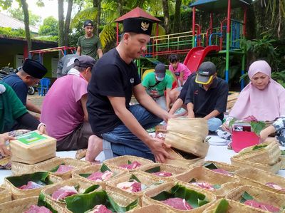 Tebar Qurban Bahagiakan Sesama