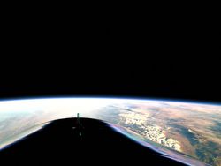 Wisata Antariksa Virgin Galactic Akhirnya Mengangkasa