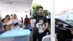 10 Potret Artis Rayakan Idul Adha, Makan Bareng dan Bagi-bagi Daging Kurban