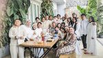 10 Potret Artis Rayakan Idul Adha, Makan Bareng dan Bagi-bagi Daging Kurban