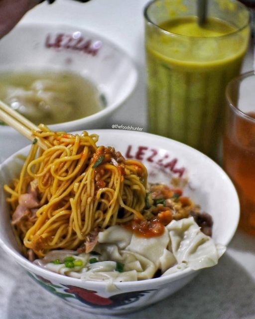 5 Bakmi Legendaris di Bandung yang Wajib Dikunjungi Saat Liburan
