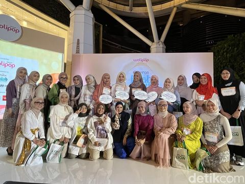 5 besar peserta yang terpilih di audisi Emeron Hijab Hunt 2023 di Bandung.