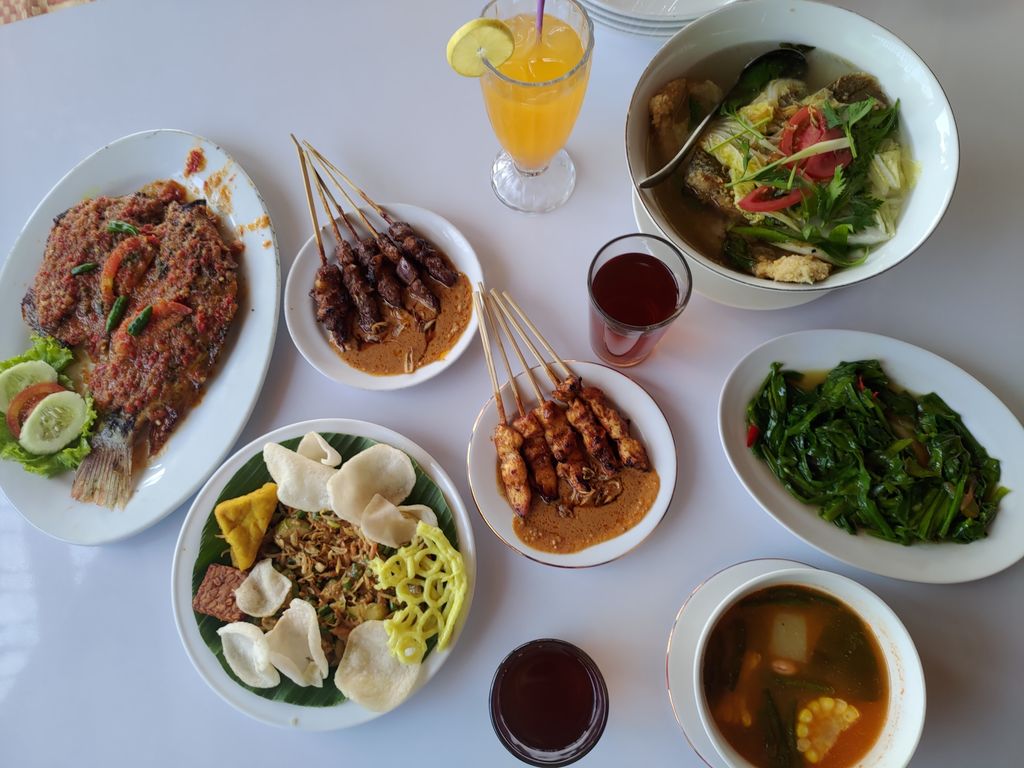 5 Restoran Legendaris di Puncak, Sajikan Sate hingga Poffertjes Enak