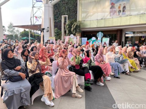 Audisi Emeron Hijab Hunt 2023 di Bandung. Audisi Emeron Hijab Hunt 2023 di Bandung.