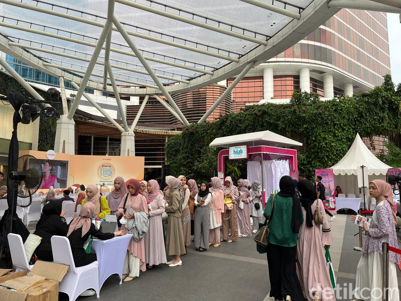 Audisi Emeron Hijab Hunt 2023 di Bandung.