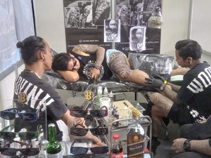 Besok Hari Terakhir 125 Seniman Unjuk Gigi di Bali Tattoo Expo 2023