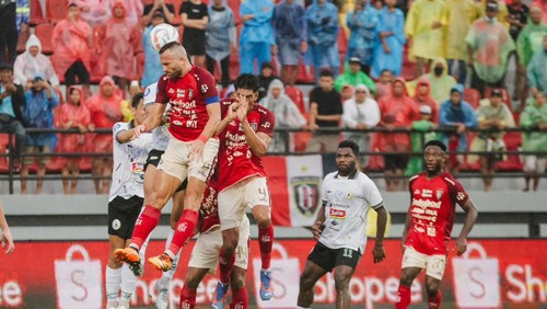Bali United vs PSS Sleman menjadi laga pembuka BRI Liga 1 2023/2024 di Stadion Kapten I Wayan Dipta, Gianyar, Sabtu (1/7/2023). (Bali United Official)