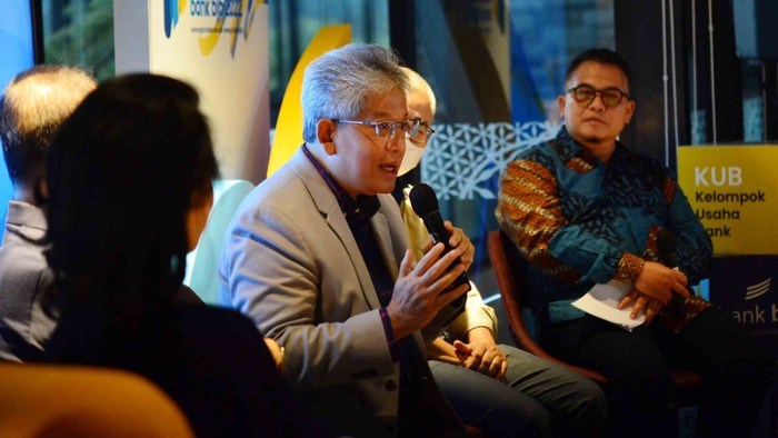 Corporate Secretary bank bjb Widi Hartoto