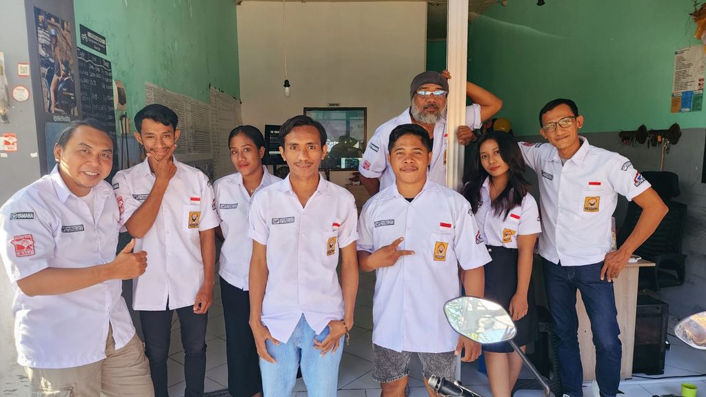 Dengan mengusung konsep 'Back To School' Gotravela Indonesia melirik tema sekolah sebagai ajang promosi mereka dalam memasarkan sewa motor di Bali.