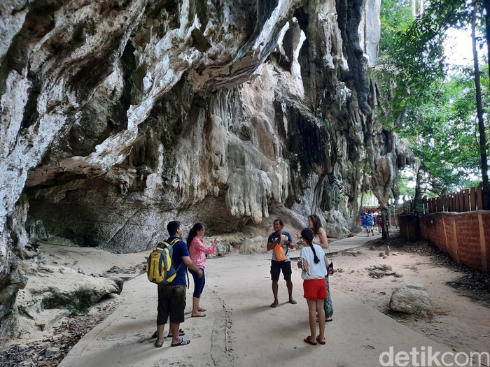 Gua Phranang di Krabi, Thailand