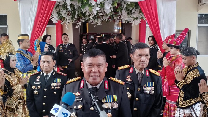 Kapolda Kepri Irjen Tabana Bangun