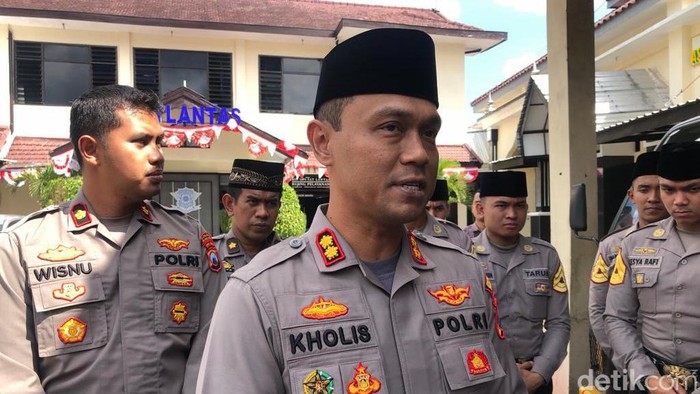 Kapolres Malang AKBP Putu Kholis Aryana.