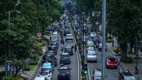 Libur panjang Idul Adha 2023, PT Jasa Marga mencatat hingga Sabtu (1/7) pukul 09.00 pagi, sebanyak 2.410 kendaraan masuk ke Kota Bandung melalui Gerbang Tol Pasteur yang didominasi oleh plat nomor kendaraan dari luar Bandung.