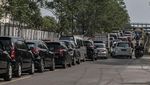 Jalur Wisata Anyer Macet Parah Sepanjang 5 Km