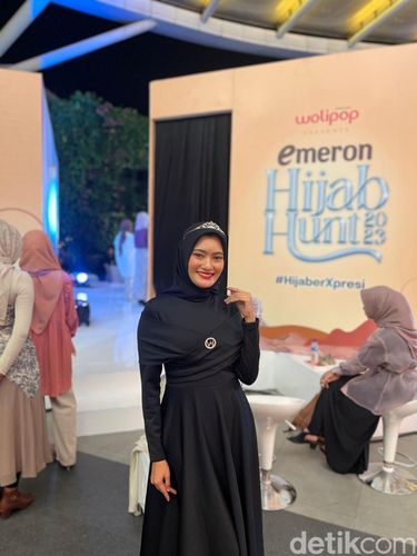 Para alumni Hijab Hunt membagikan pengalamannya usai mengikuti ajang Hijab Hunt. Para alumni Hijab Hunt membagikan pengalamannya usai mengikuti ajang Hijab Hunt.