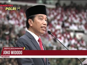 Jokowi di Hari Bhayangkara Ke-77: Polisi Diawasi Masyarakat, Hati-hati!