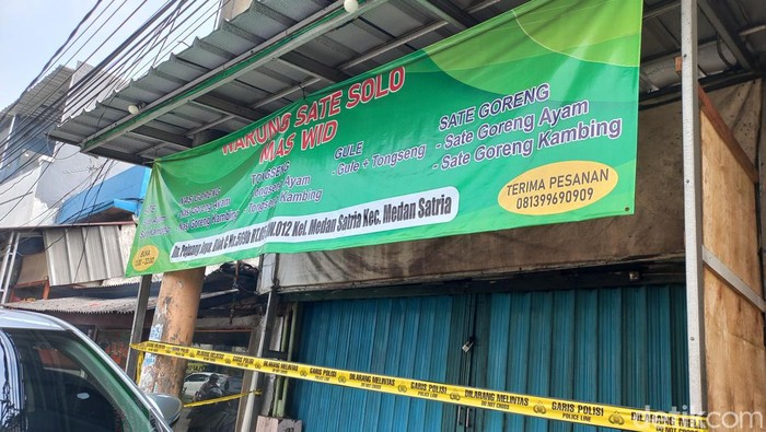 Warung sat Mas Wid TKP ayah dibunuh anak di Bekasi