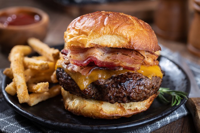 Cara memasak burger menurut chef Michelin Star