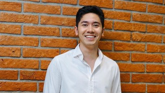 Kisah Emir Mahira Temukan Hidayah di Kanada Sampai Menangis Haru