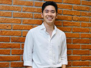 Cerita Emir Mahira-Natasha Wilona Bangun Chemistry Jadi Pasutri di Film