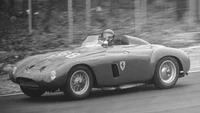 Tetapi dikutip dari media AFR, RM Sotheby’s memprediksi mobil rongsokan Ferrari ini bisa menyentuh harga lebih dari US$ 2 juta atau sekitar Rp 30 miliaran! Wihh.. setara rumah mewah di Indonesia, nih! Foto: RM Sothebys