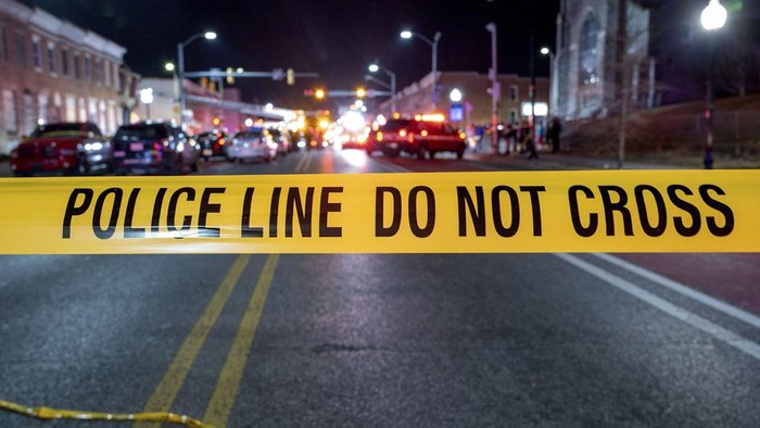 Ini TKP Penembakan Massal di Baltimore yang Tewaskan 2 Orang-28 Terluka Penembakan massal di Baltimore, Maryland, AS menyebabkan dua orang tewas. Selain itu, sebanyak 28 orang terluka dalam insiden itu.