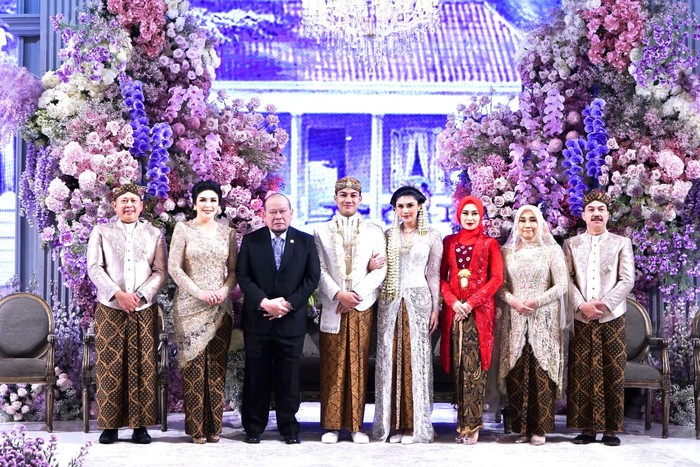 Ketua MPR RI Bambang Soesatyo menikahkan putrinya