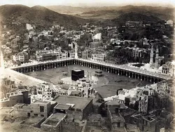 Perubahan Dramatis Kota Makkah Dulu dan Sekarang