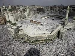 Perubahan Dramatis Kota Makkah Dulu dan Sekarang